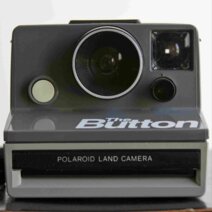 Polaroid The Button